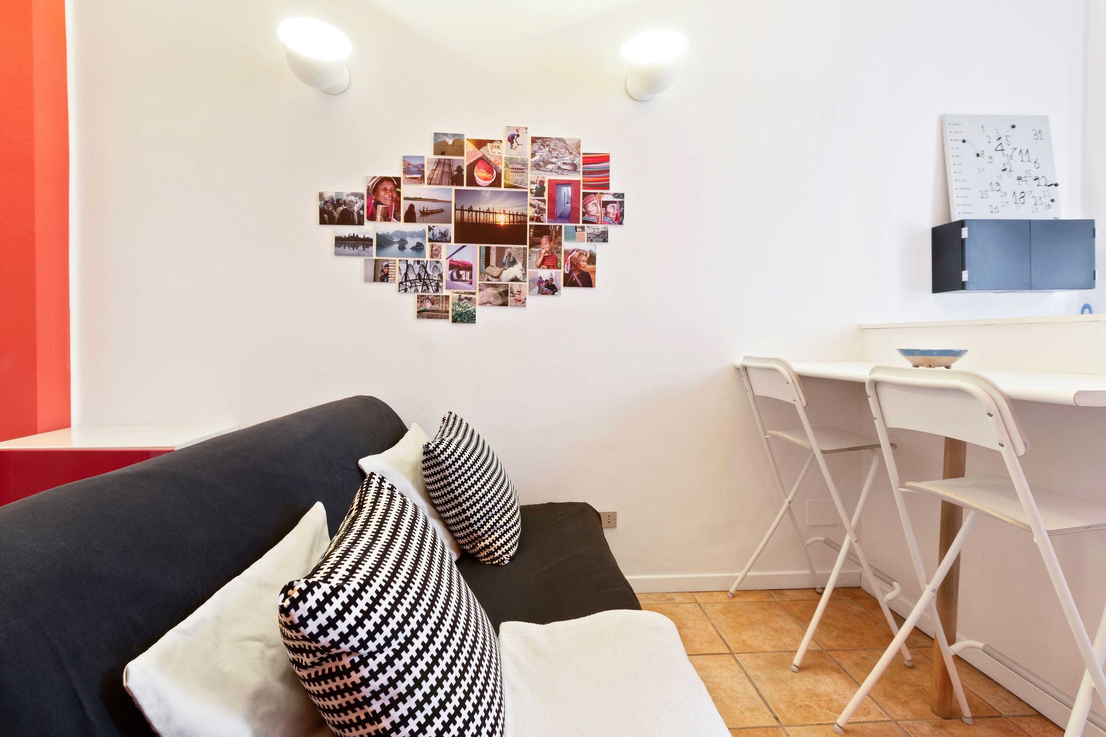 Guesthost - Cosy Nest Isola District Heart — Photos 2